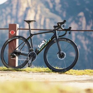 Велосипед Giant TCR Advanced Pro 0 Disc карбон M/L