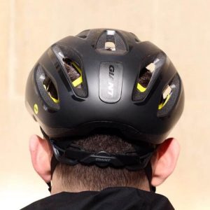 Шлем Giant Strive MIPS Illume матовый флуоресцентный желтый/черный