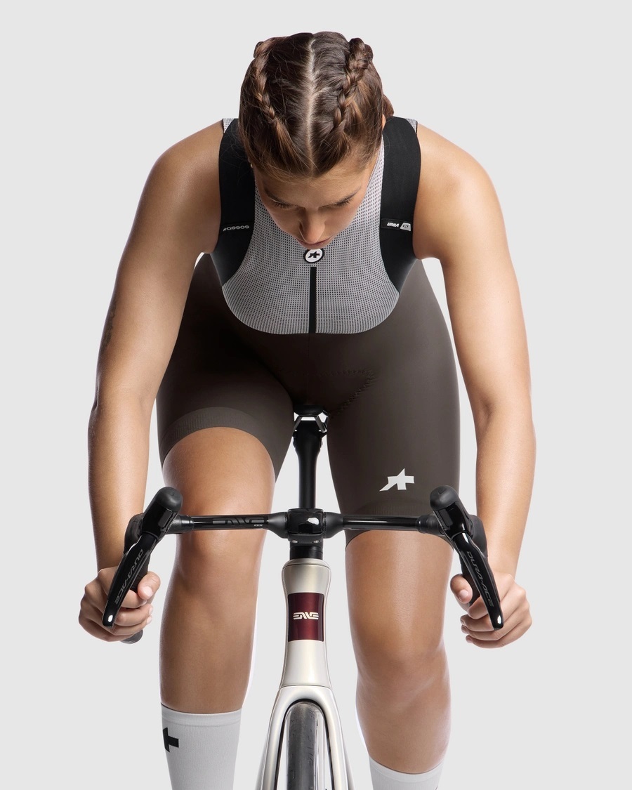 Велотруси ASSOS UMA GT Bib Shorts S11 Lady Wild Brown - Зображення 4